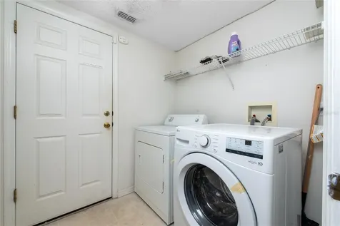 746 Lockbreeze Drive Davenport FL 33897