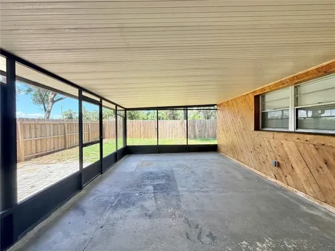 130 S Bulova Drive Apopka FL 32703