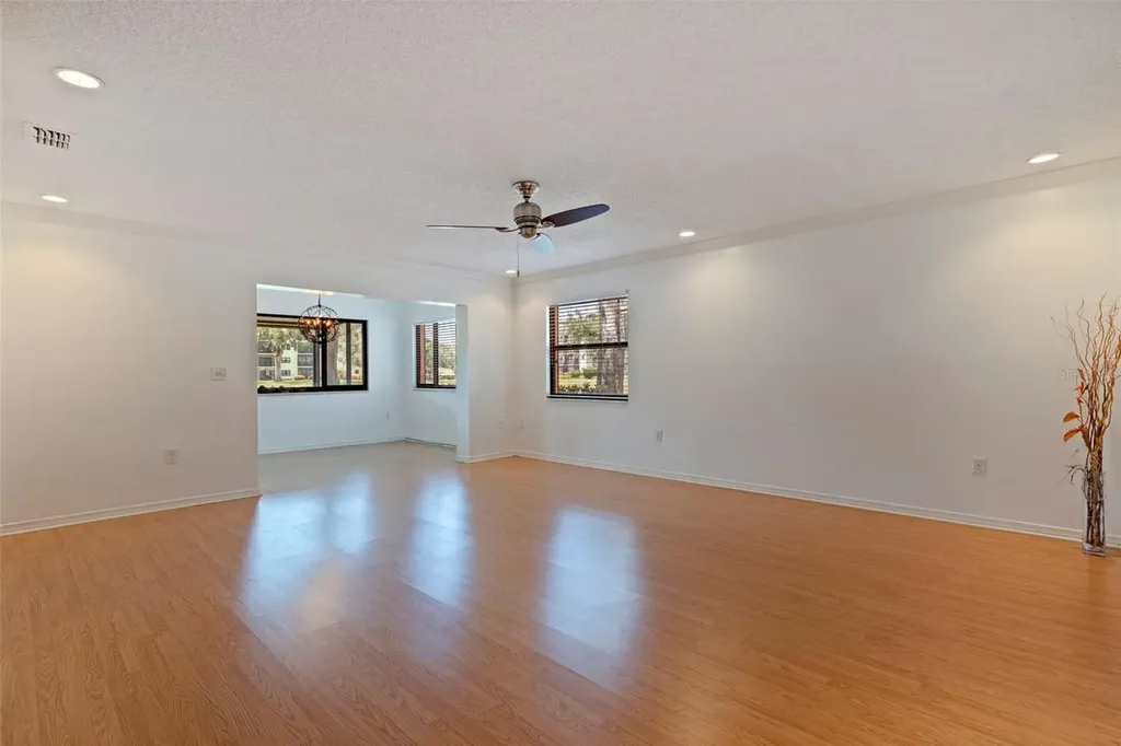 8140 Terrace Garden Drive St Petersburg FL 33709