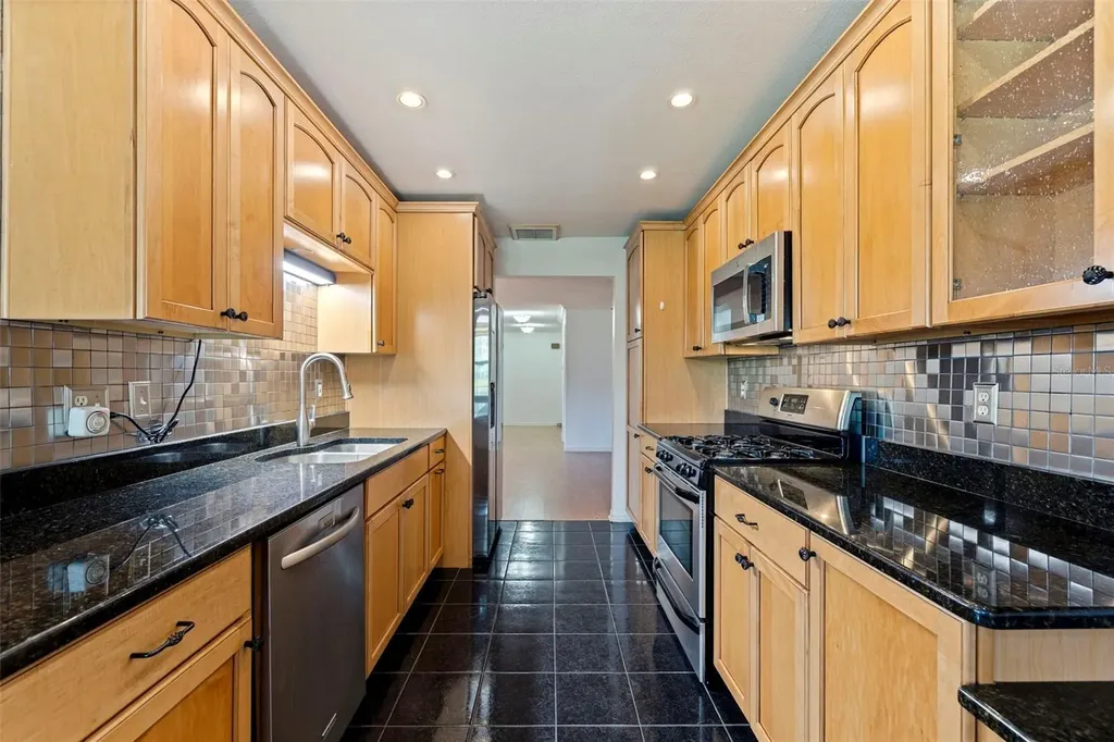 8140 Terrace Garden Drive St Petersburg FL 33709