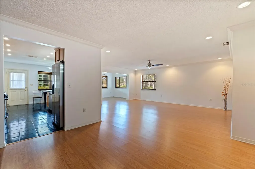 8140 Terrace Garden Drive St Petersburg FL 33709