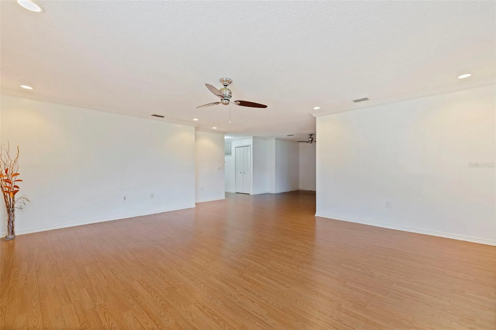 8140 Terrace Garden Drive St Petersburg FL 33709