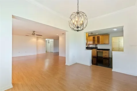 8140 Terrace Garden Drive St Petersburg FL 33709