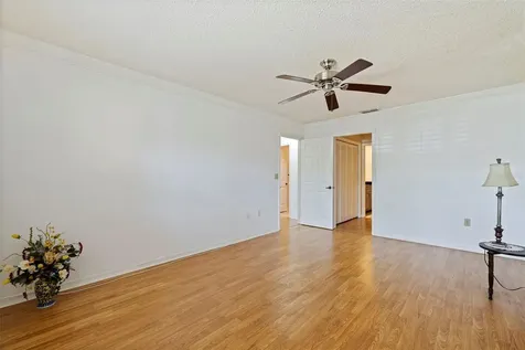8140 Terrace Garden Drive St Petersburg FL 33709