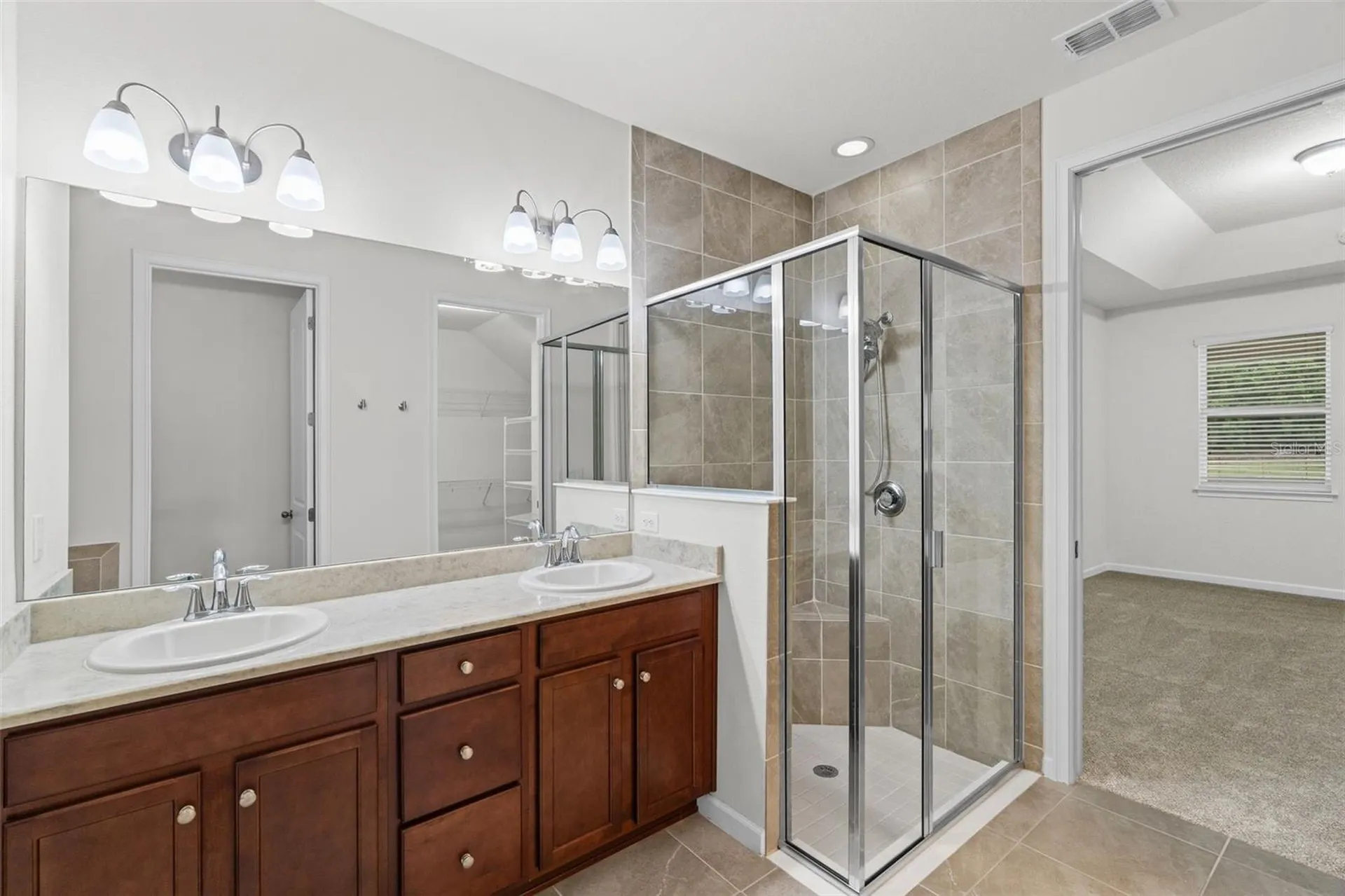 5248 Blossom Cove Bradenton FL 34211