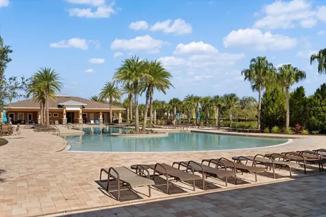 5248 Blossom Cove Bradenton FL 34211