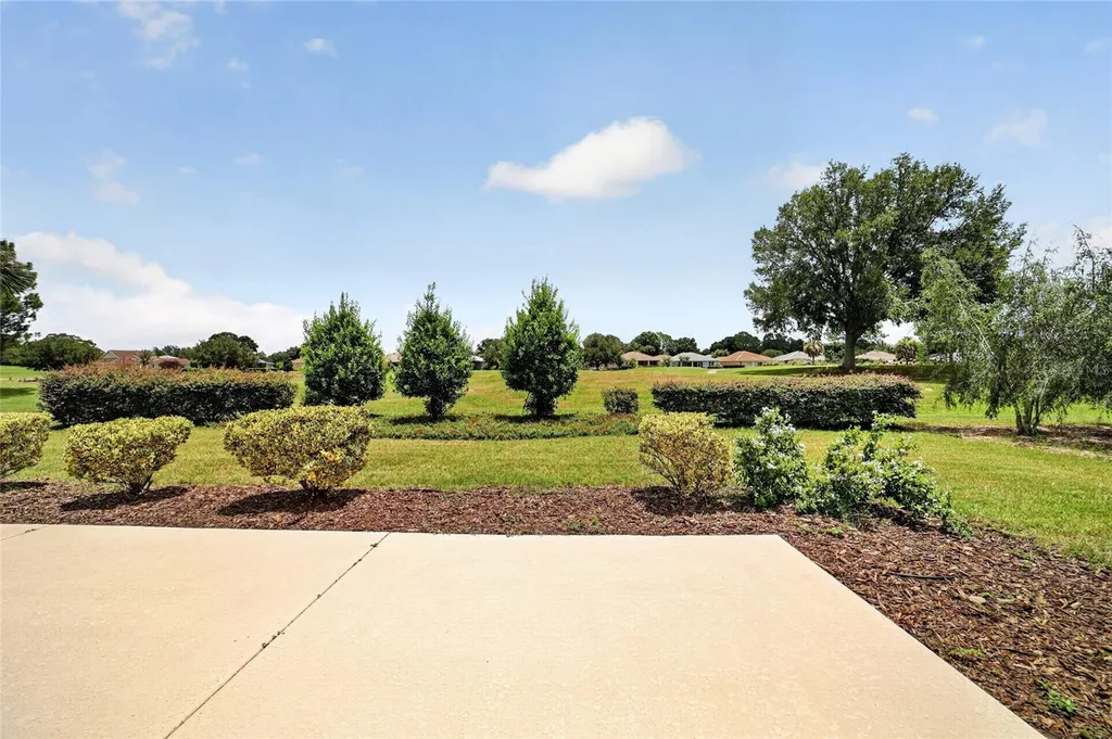 9858 SW 90th Street Ocala FL 34481