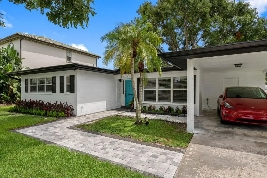 5104 W Cleveland Street Tampa FL 33609