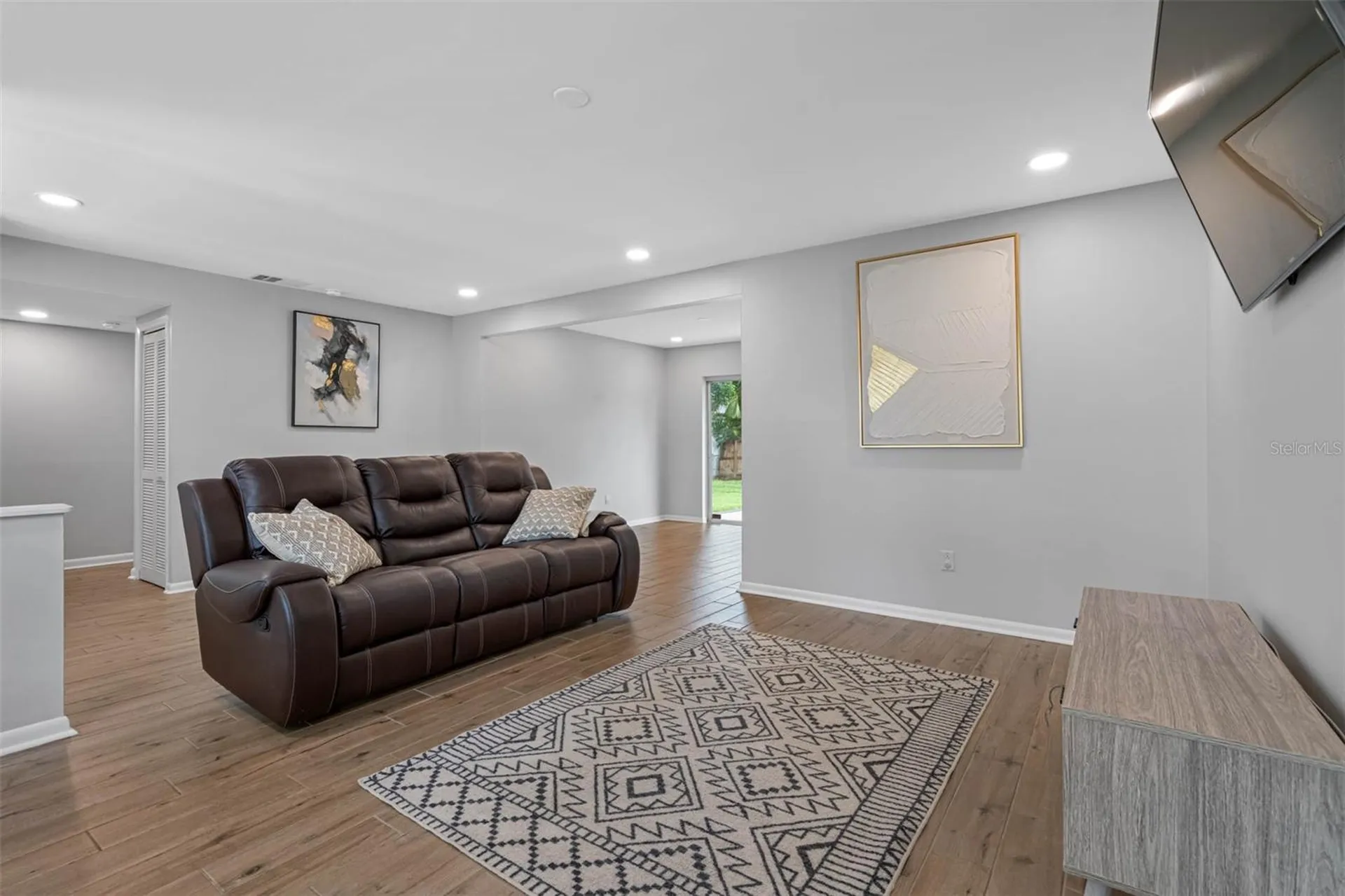 5104 W Cleveland Street Tampa FL 33609