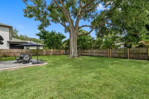 5104 W Cleveland Street Tampa FL 33609
