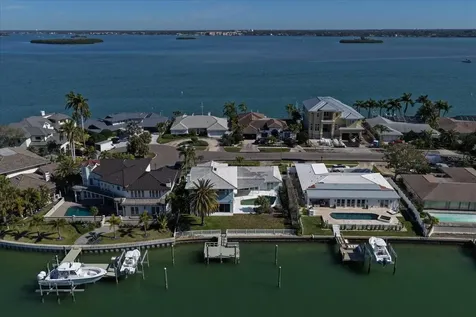 878 Harbor Island Clearwater Beach FL 33767
