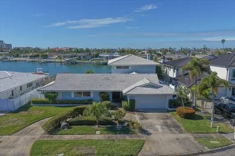 878 Harbor Island Clearwater Beach FL 33767