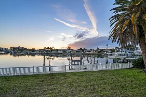 878 Harbor Island Clearwater Beach FL 33767