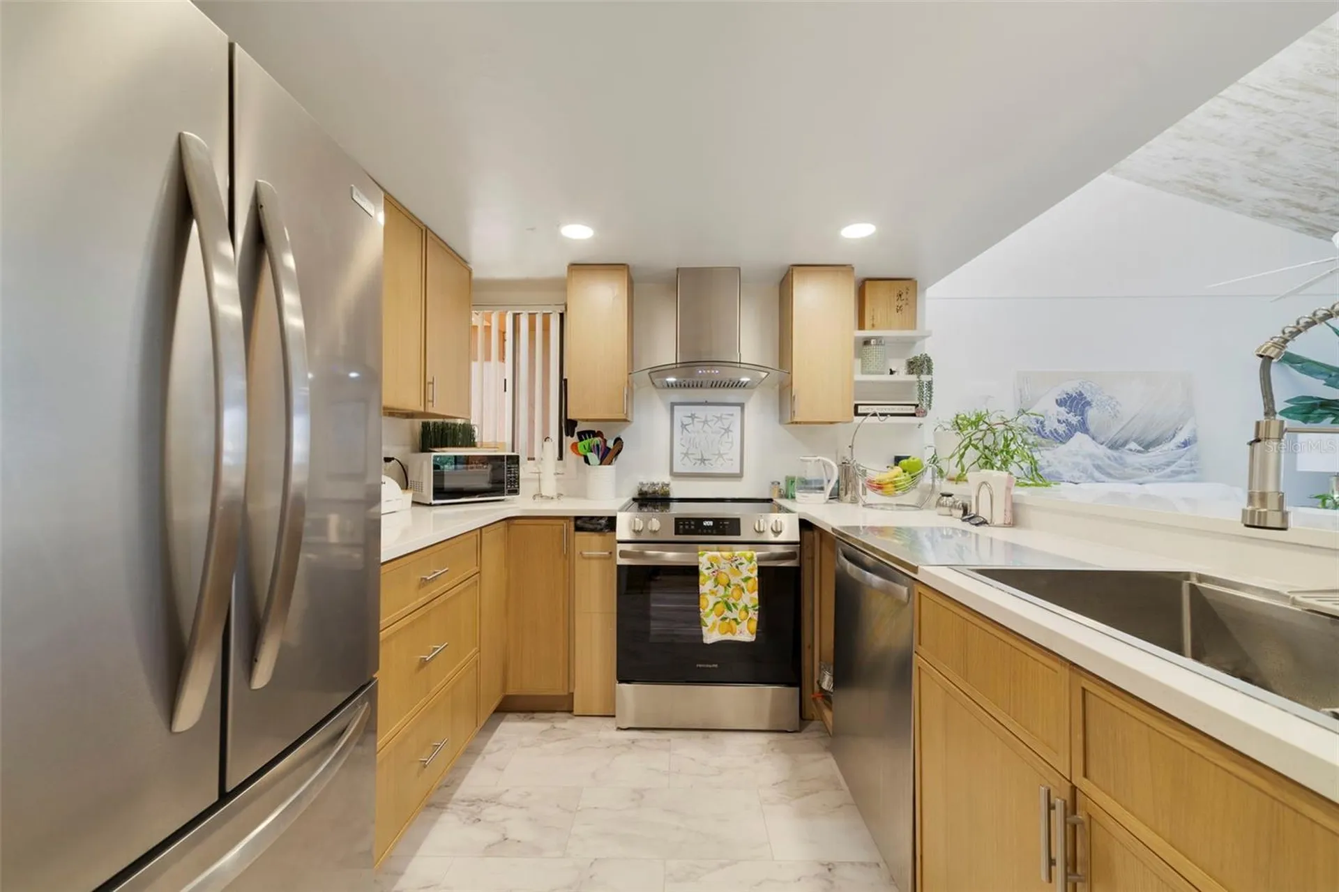 1051 S Highland Street Mount Dora FL 32757