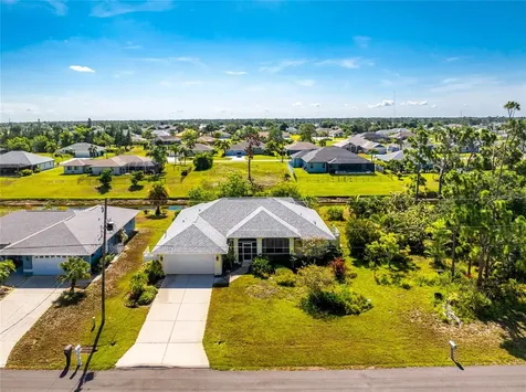 225 Fairway Road Rotonda West FL 33947