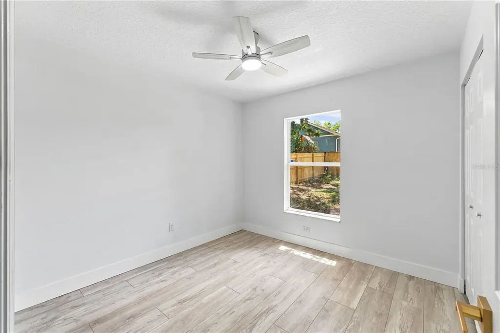 6812 Lyman Avenue Tampa FL 33610