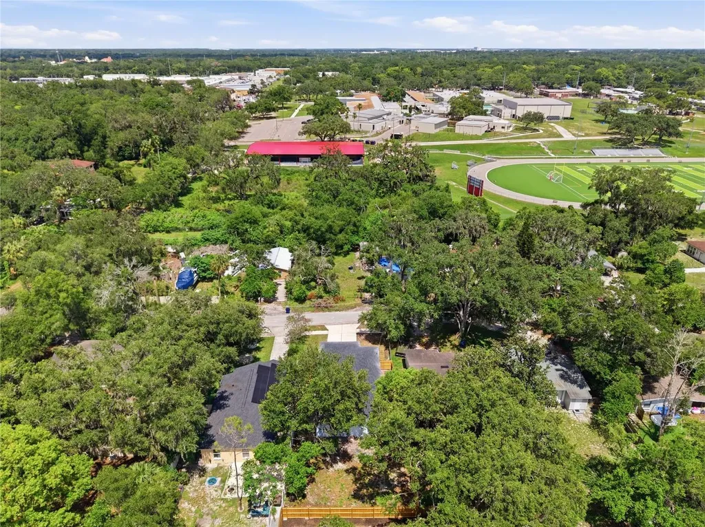 6812 Lyman Avenue Tampa FL 33610