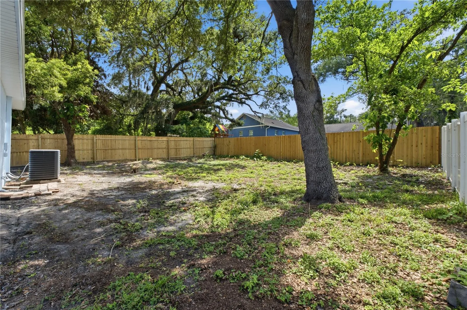 6812 Lyman Avenue Tampa FL 33610
