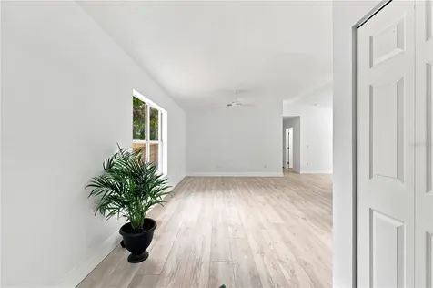6812 Lyman Avenue Tampa FL 33610
