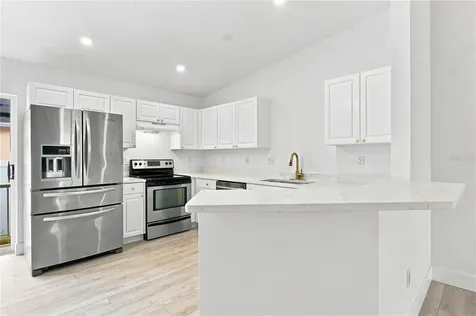 6812 Lyman Avenue Tampa FL 33610