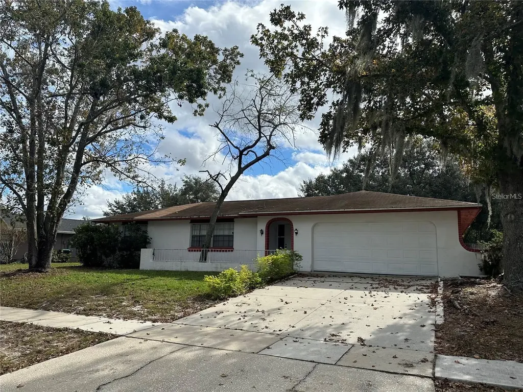 8242 Sandberry Boulevard Orlando FL 32819