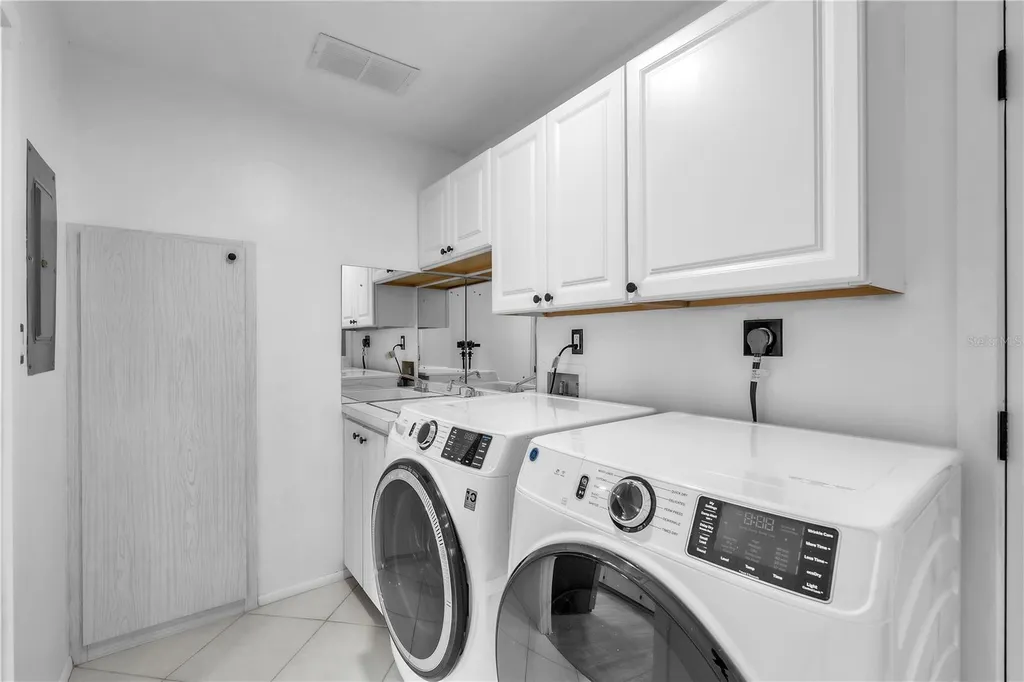6522 11th Avenue W Bradenton FL 34209