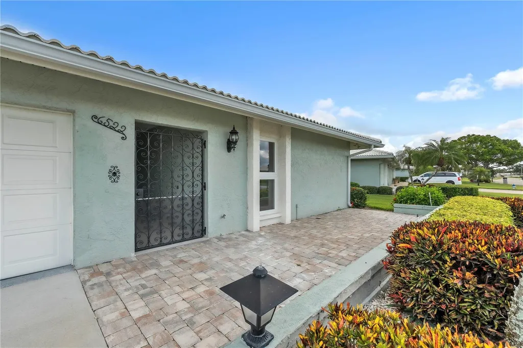 6522 11th Avenue W Bradenton FL 34209