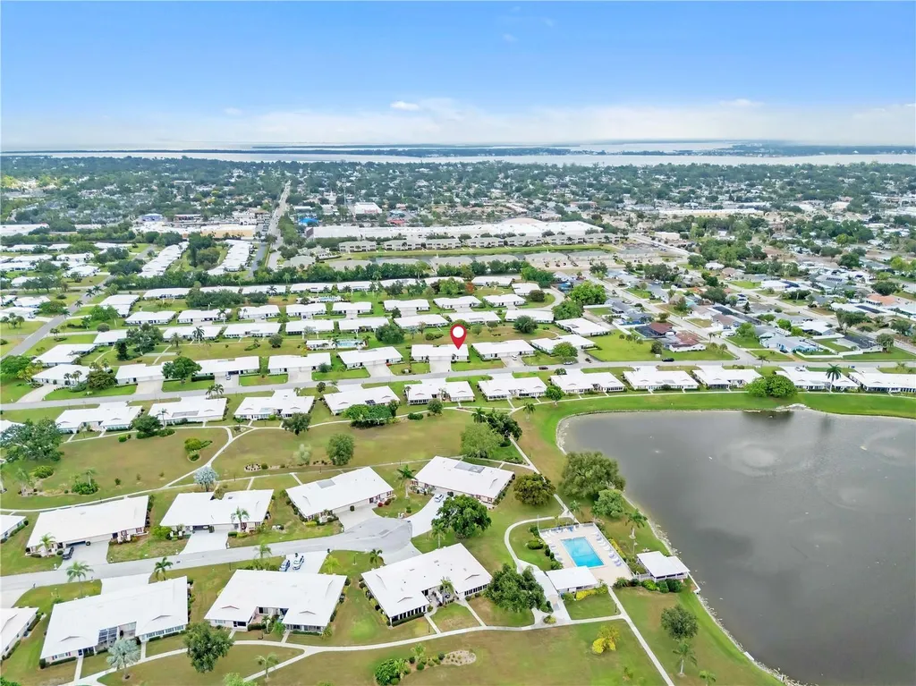6522 11th Avenue W Bradenton FL 34209