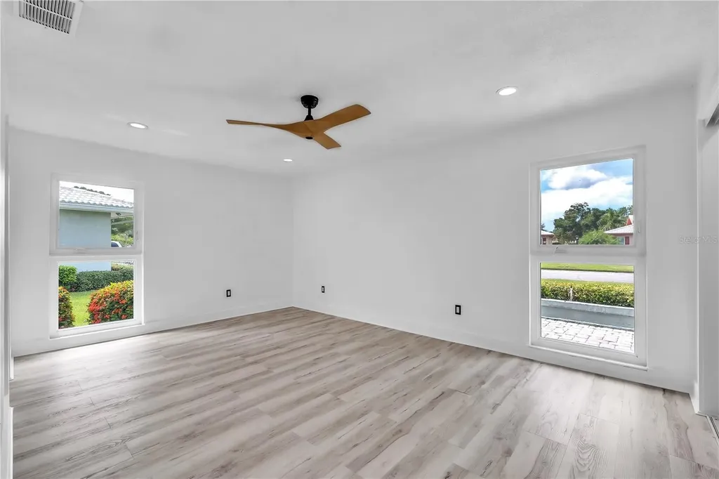 6522 11th Avenue W Bradenton FL 34209