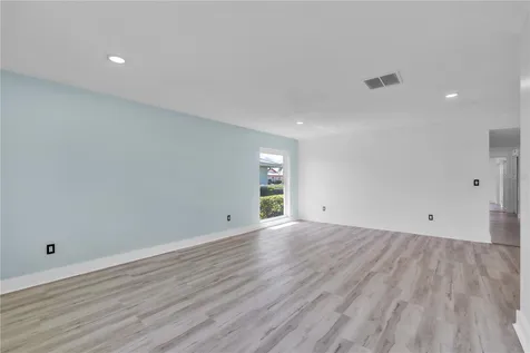 6522 11th Avenue W Bradenton FL 34209