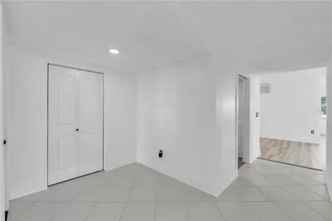 6522 11th Avenue W Bradenton FL 34209
