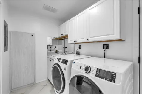 6522 11th Avenue W Bradenton FL 34209