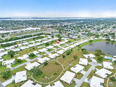 6522 11th Avenue W Bradenton FL 34209