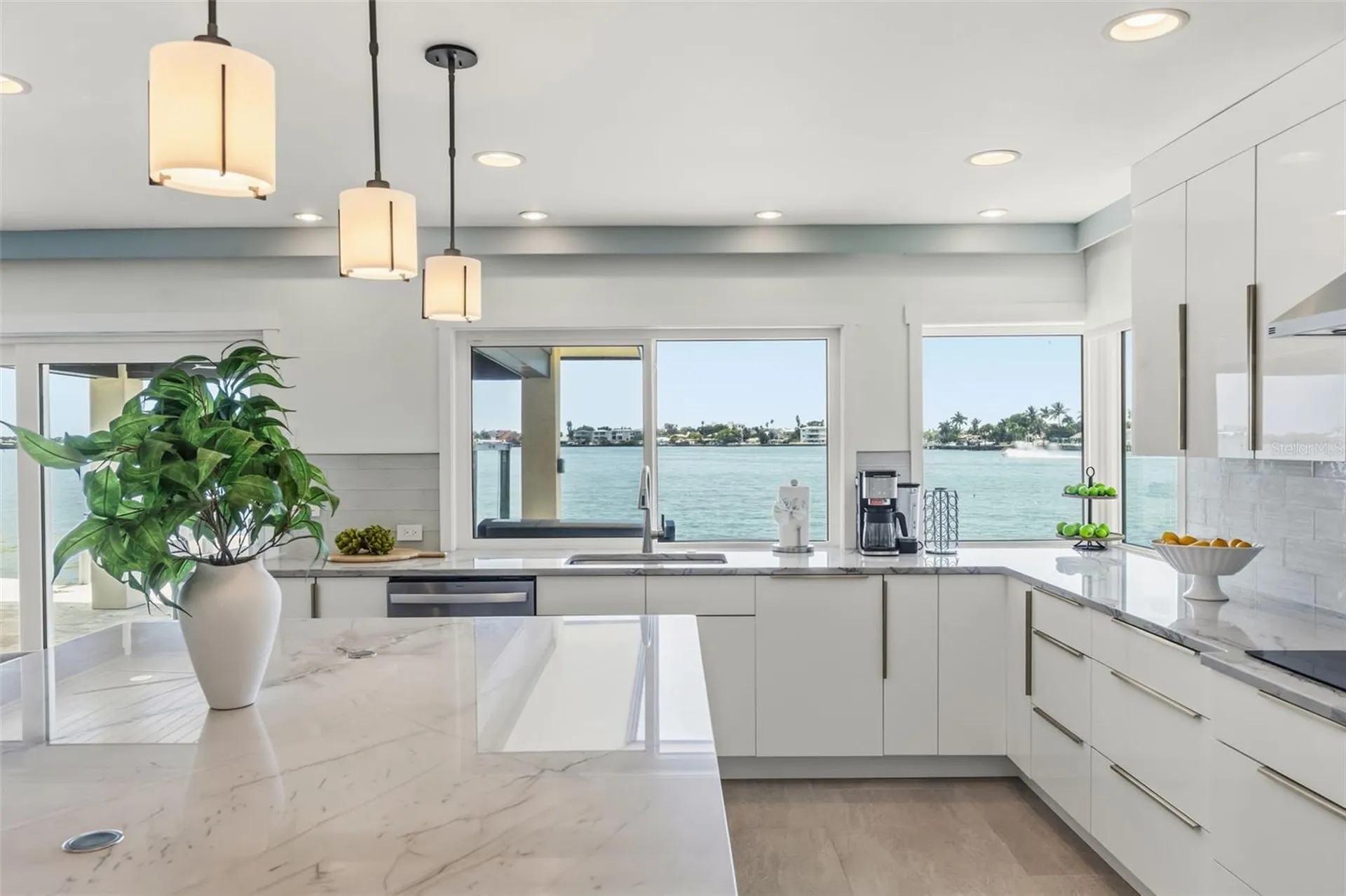 4598 Clearwater Harbor Drive S Largo FL 33770