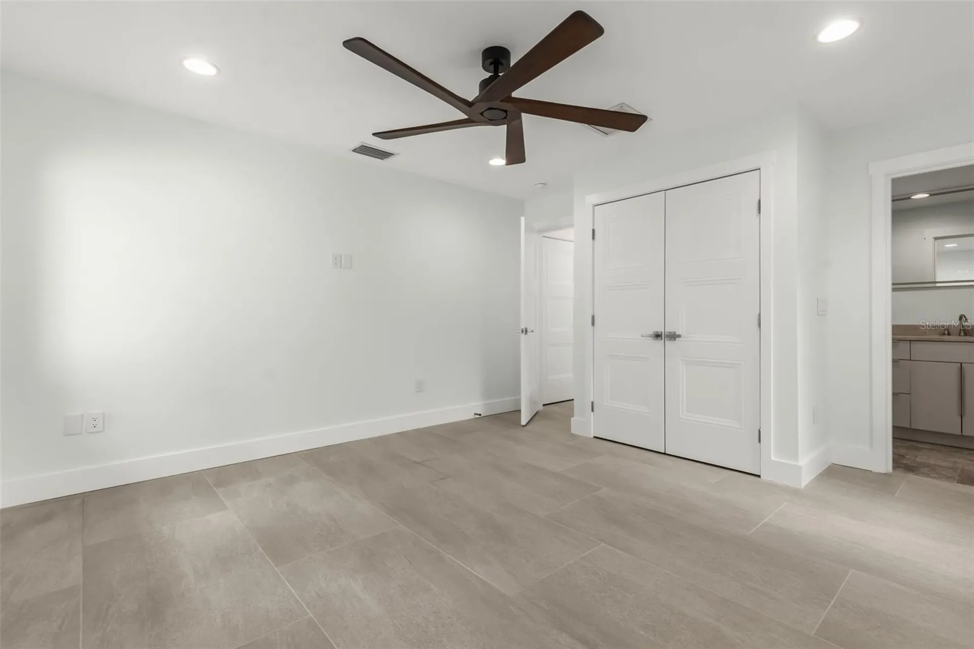 4598 Clearwater Harbor Drive S Largo FL 33770