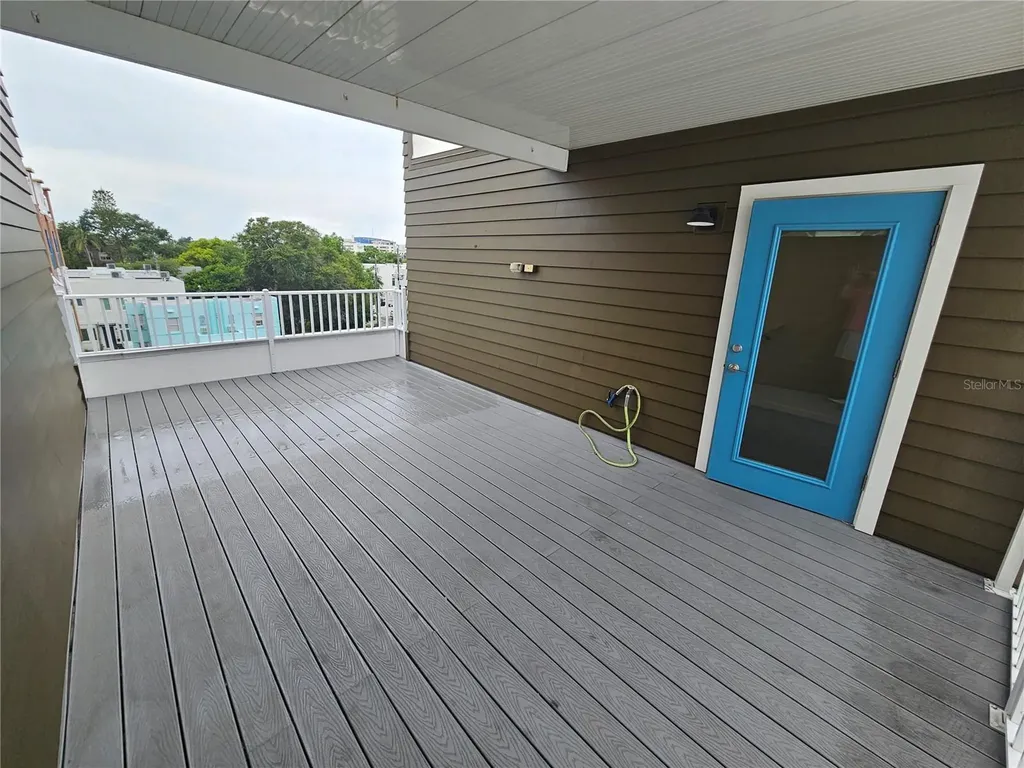 339 8th Street N St Petersburg FL 33701