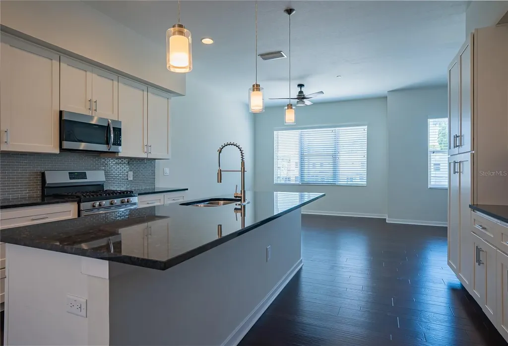 339 8th Street N St Petersburg FL 33701