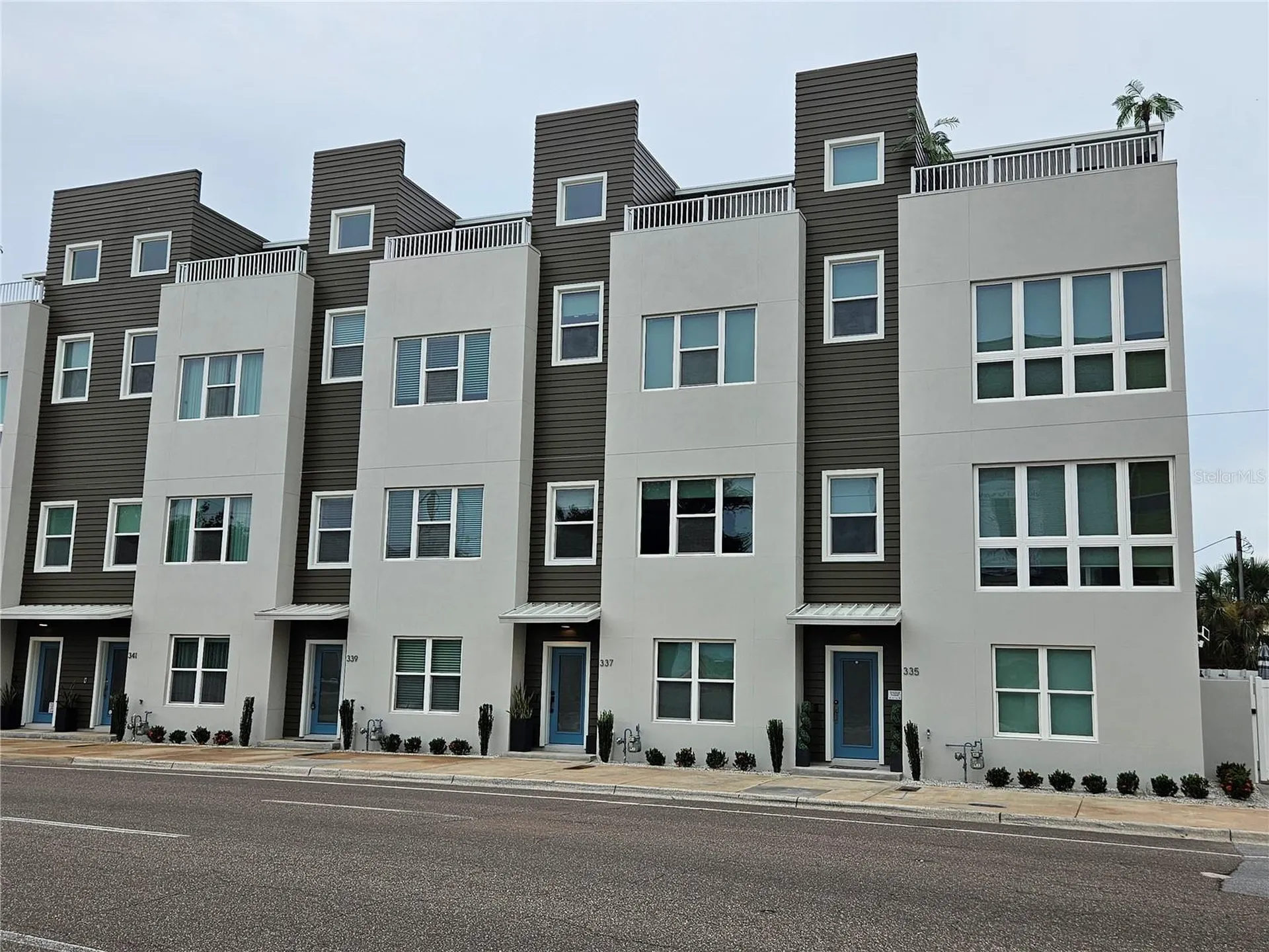 339 8th Street N St Petersburg FL 33701