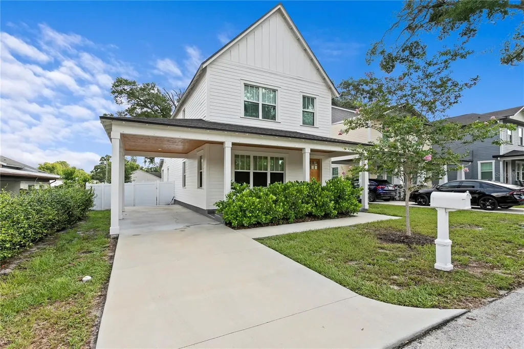 213 W Elm Street Tampa FL 33604