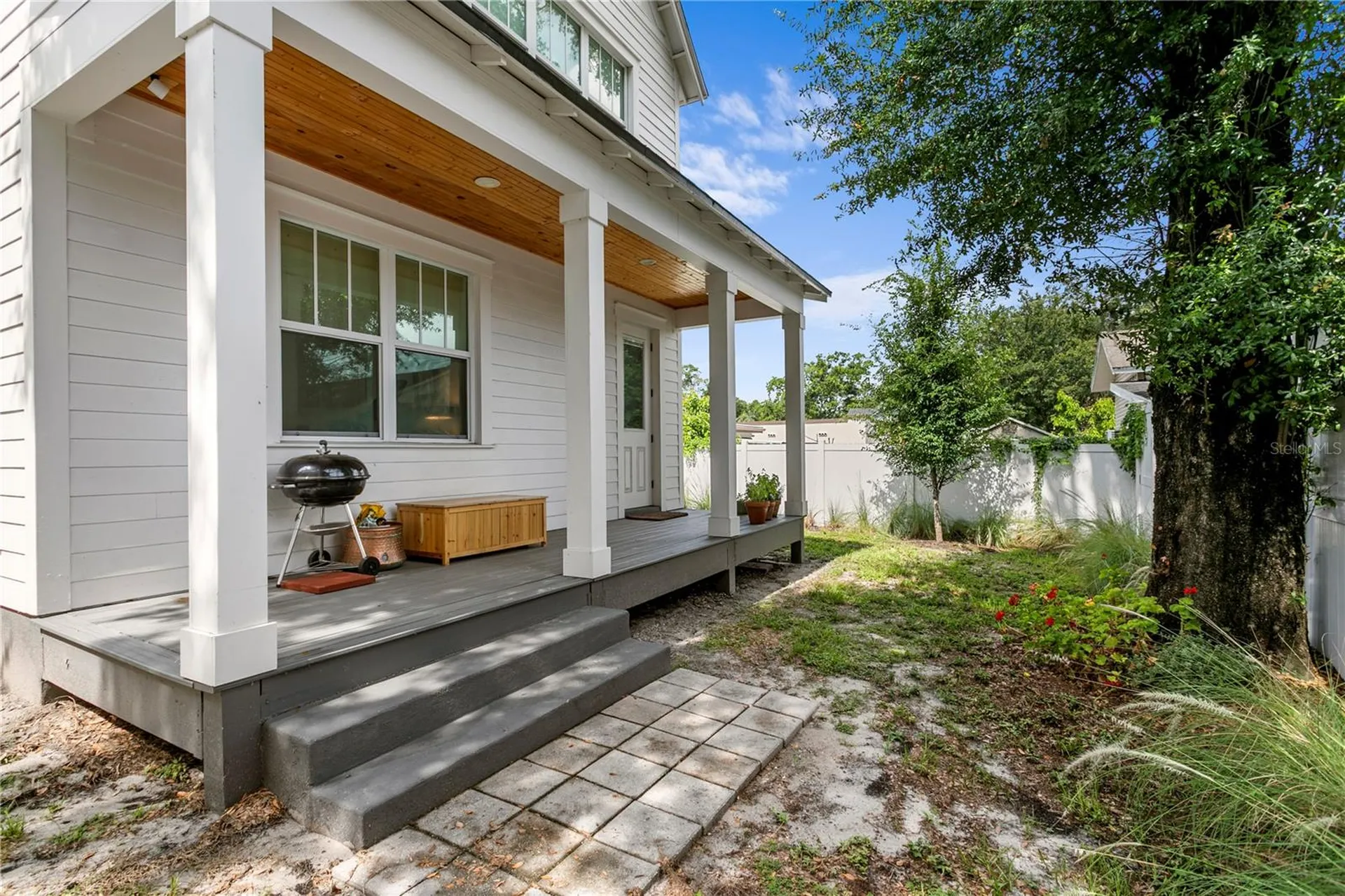 213 W Elm Street Tampa FL 33604