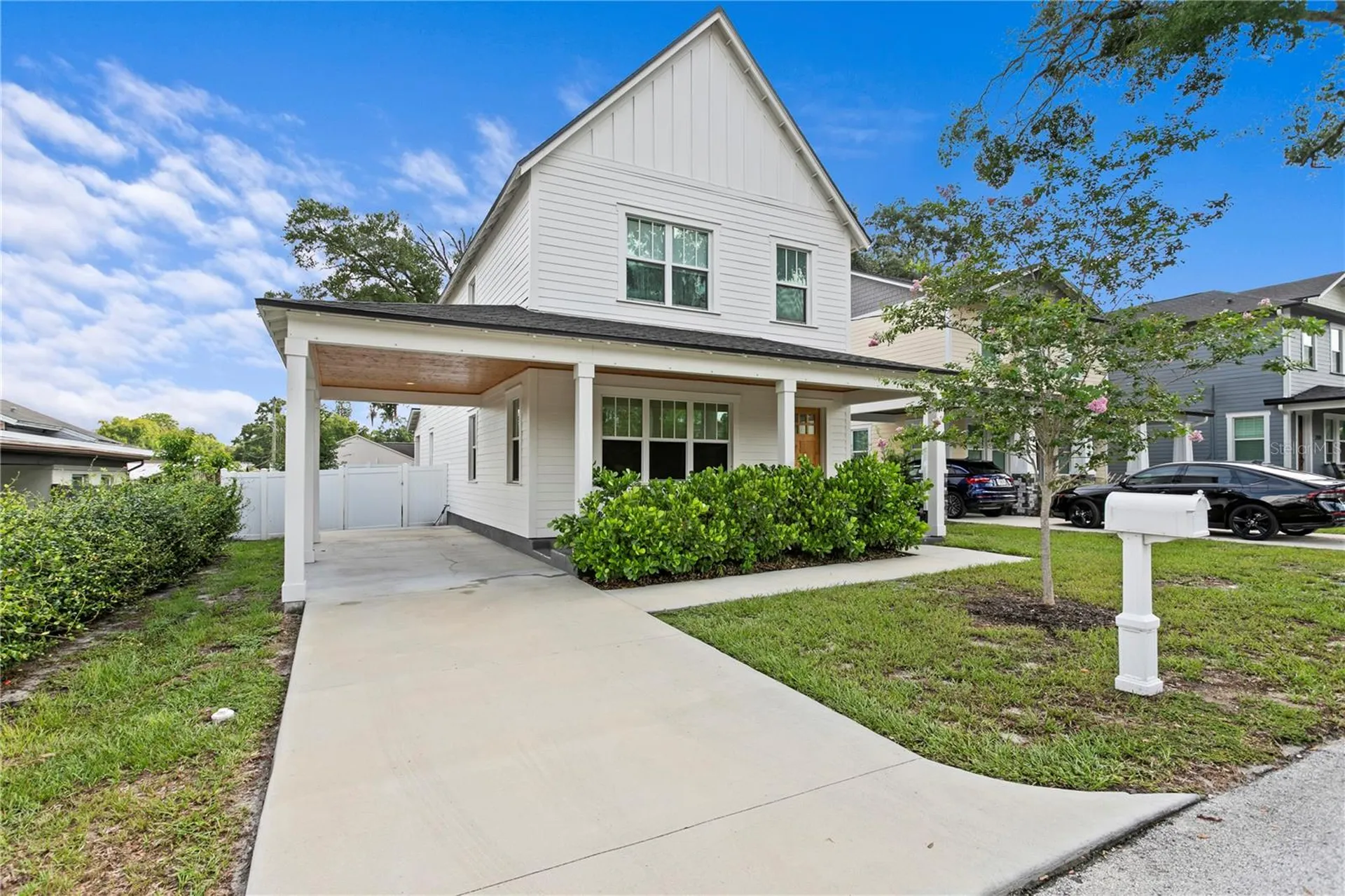 213 W Elm Street Tampa FL 33604