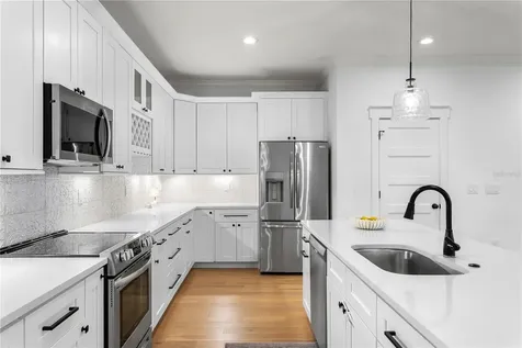 213 W Elm Street Tampa FL 33604