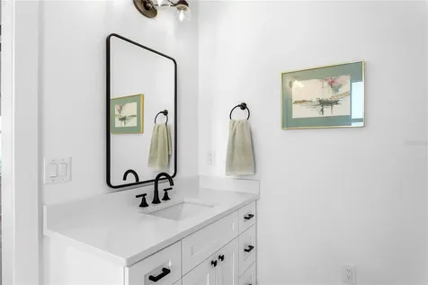 213 W Elm Street Tampa FL 33604
