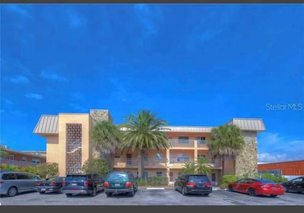 505 66th Avenue St Pete Beach FL 33706