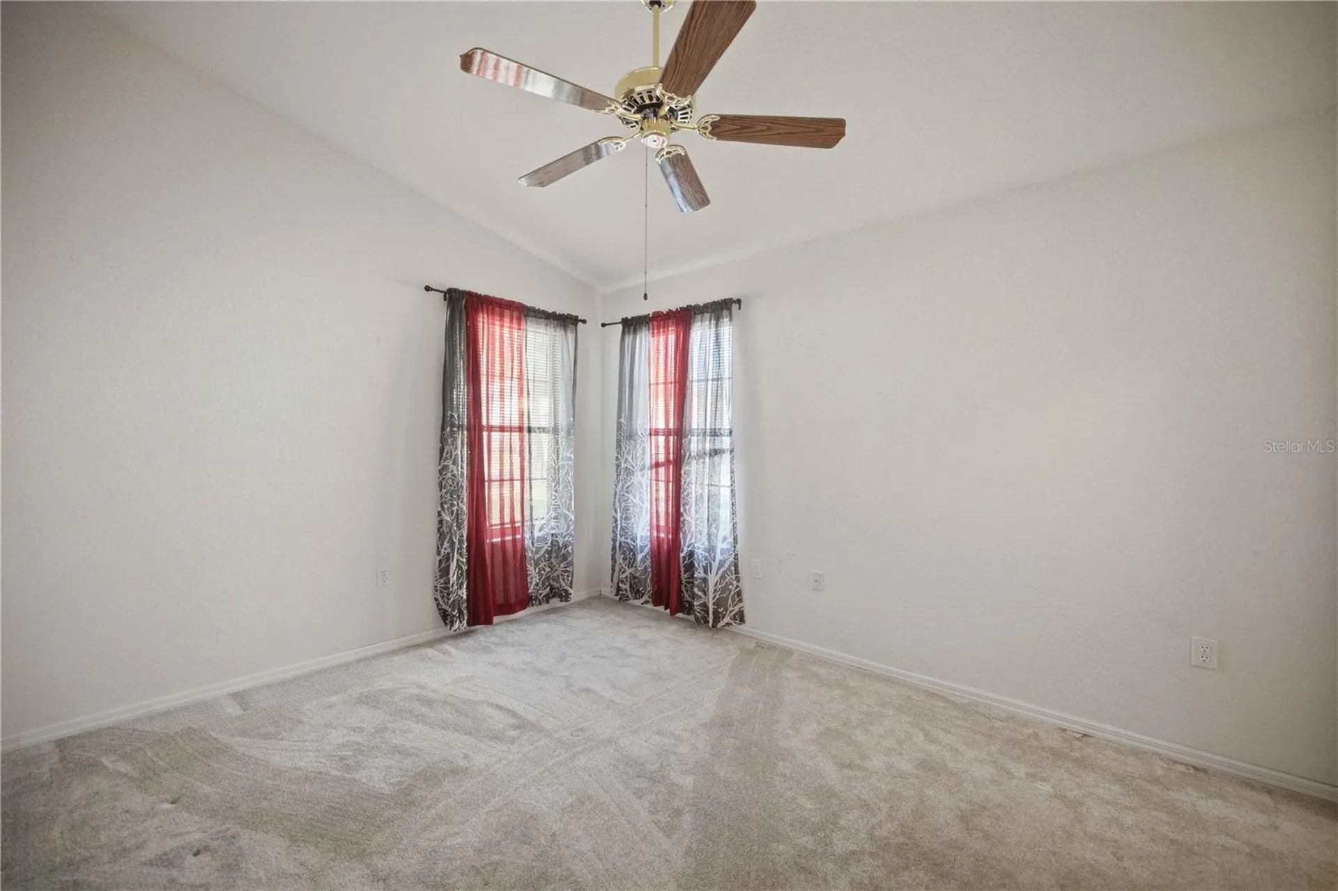 3925 NE 22nd Street Ocala FL 34470