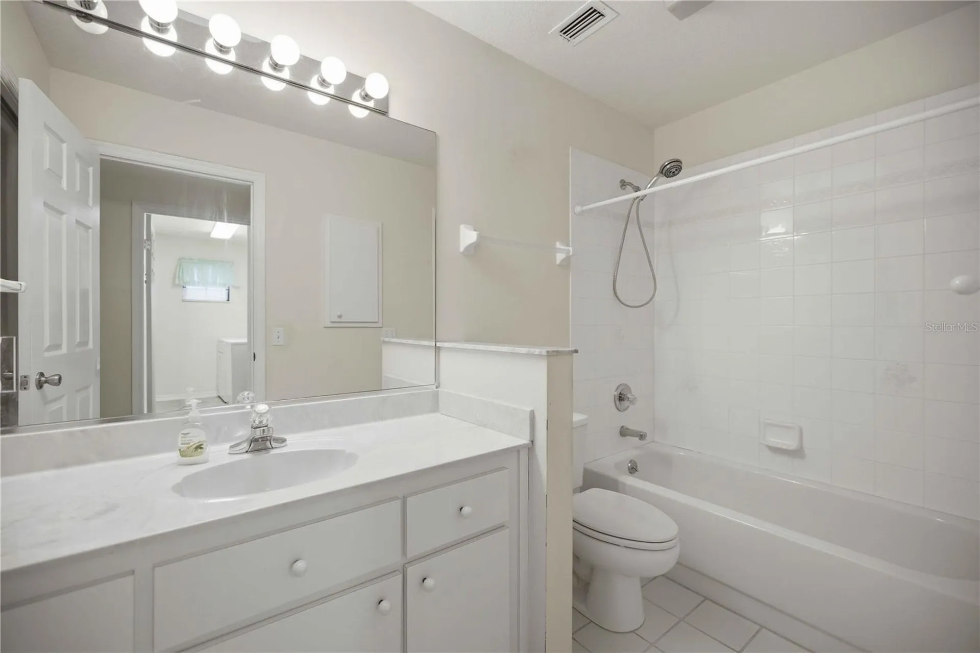 3925 NE 22nd Street Ocala FL 34470