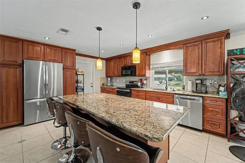 8639 Green Street Port Richey FL 34668