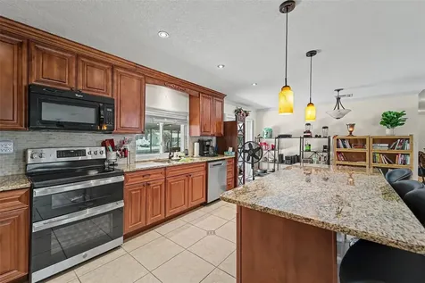 8639 Green Street Port Richey FL 34668