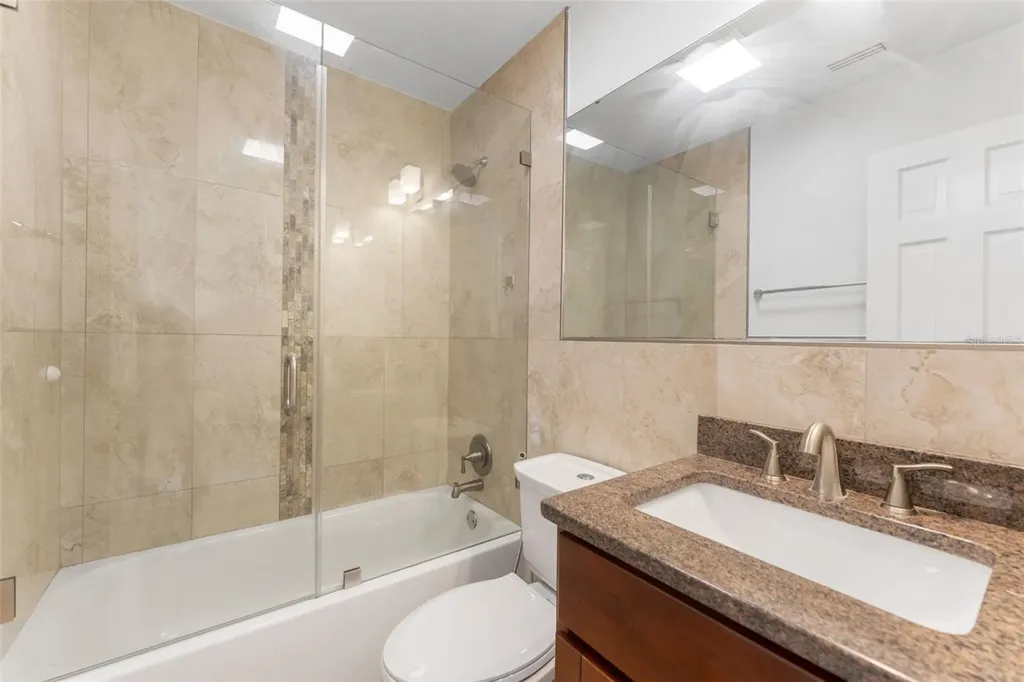 13721 Lazy Oak Drive Tampa FL 33613