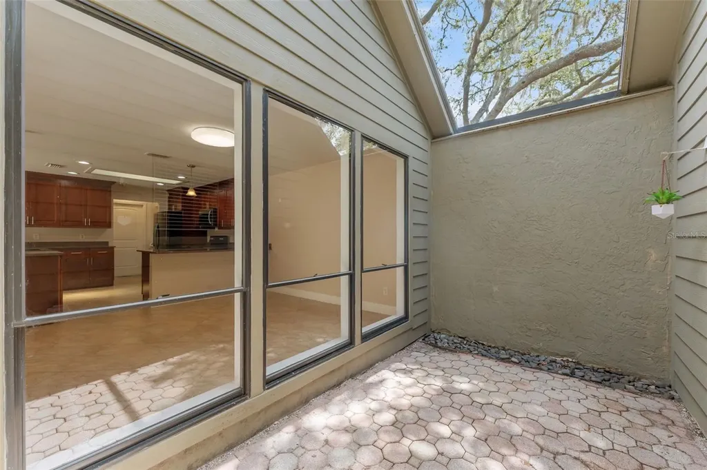 13721 Lazy Oak Drive Tampa FL 33613